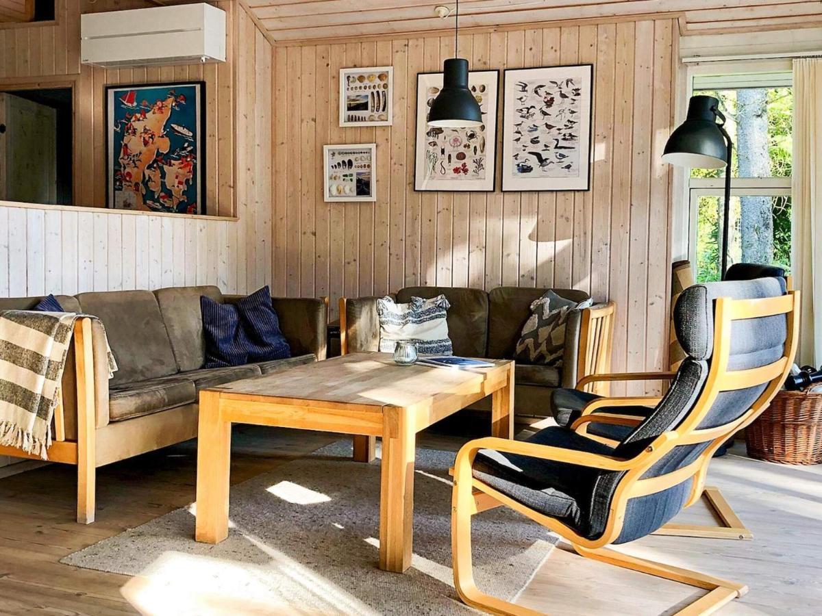 8 Person Holiday Home In Gedser Exteriör bild